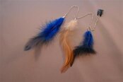 Feather clips in Blue