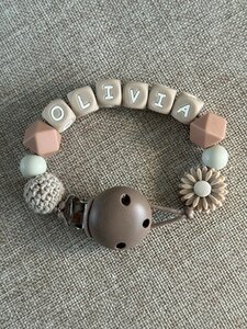 Speenkoord baby met naam Olivia