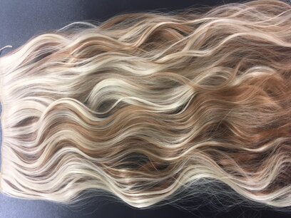 Clip In Hair One Stroke 55 cm wavy #27/613 Clip In Hair One Stroke 55 cm wavy #27/613