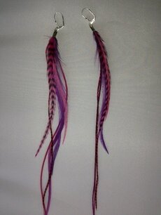 Feather earring pink/purple